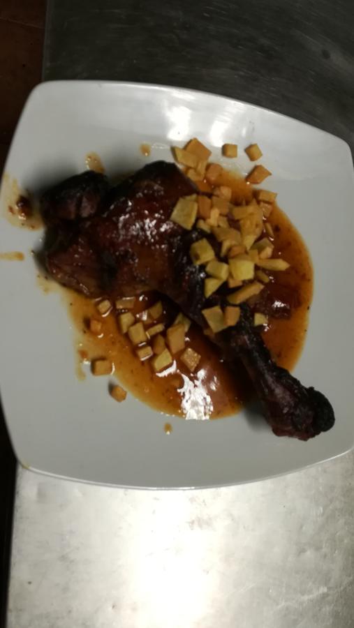 קוניט Hostal Restaurante La Diligencia מראה חיצוני תמונה