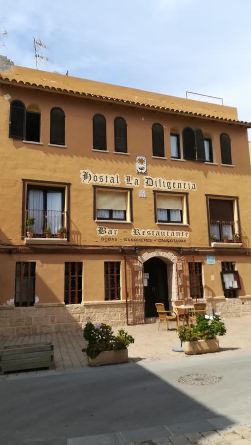 קוניט Hostal Restaurante La Diligencia מראה חיצוני תמונה